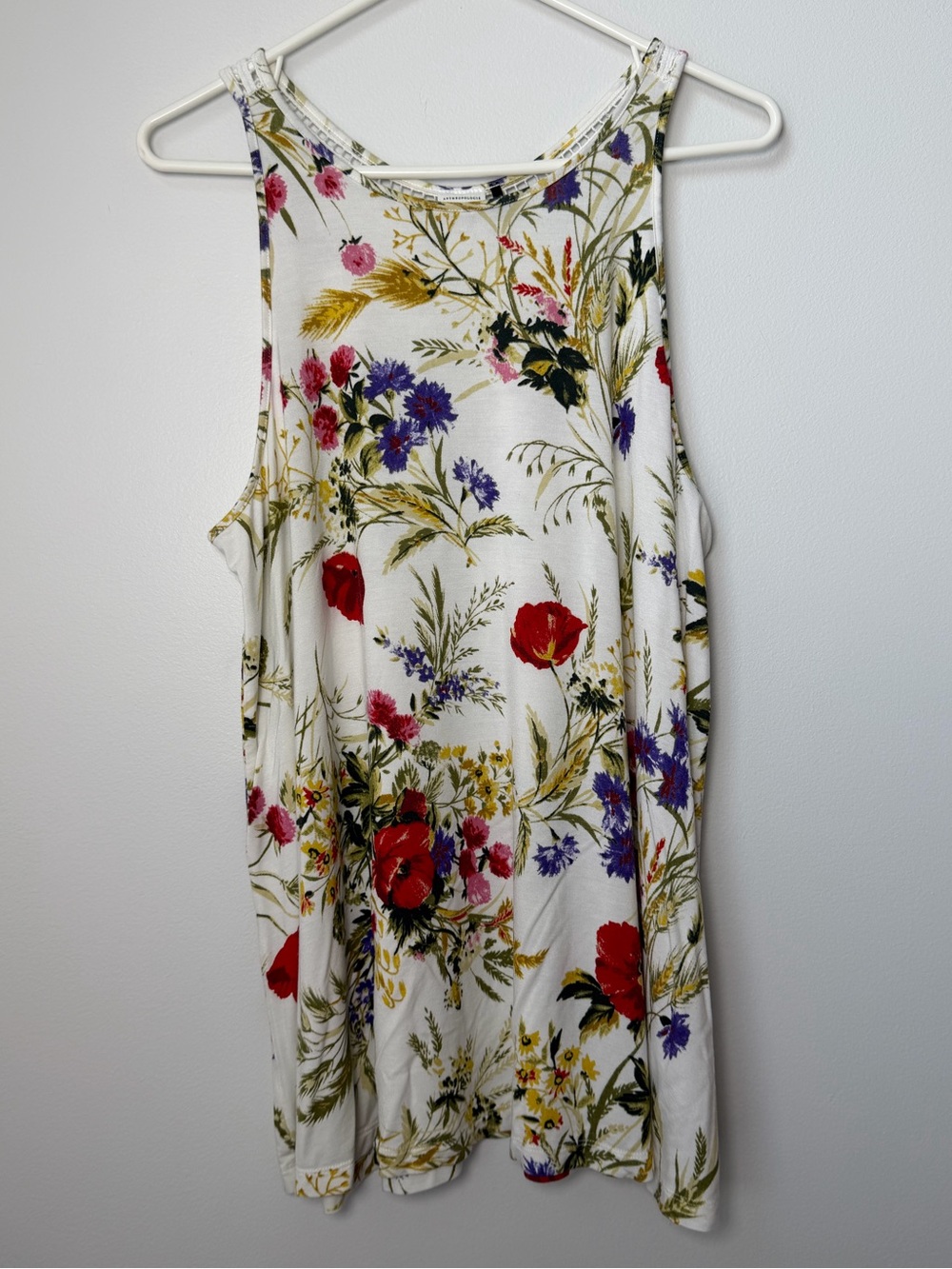 Anthropologie Akemi + Kin Sleeveless Floral Bohemian Top with Crochet Back Sz XL